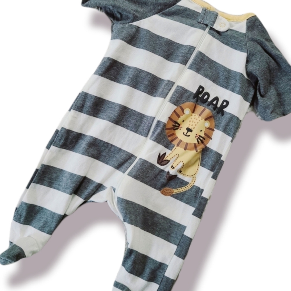 SOLD! Infant Lion Stipe Footsie